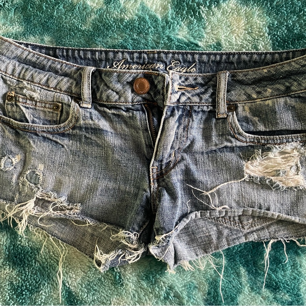 American Eagle Outfitters Blue Distressed Jean Shorts